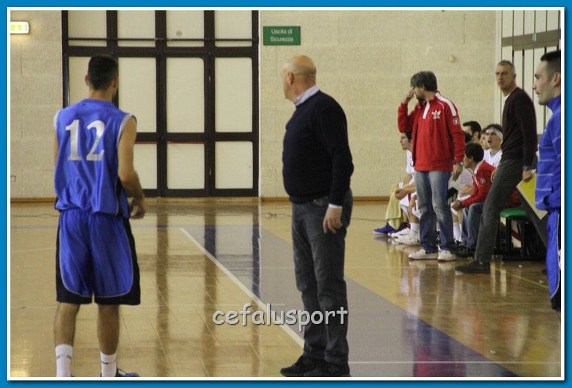 121223 Aquila 186_tn.jpg